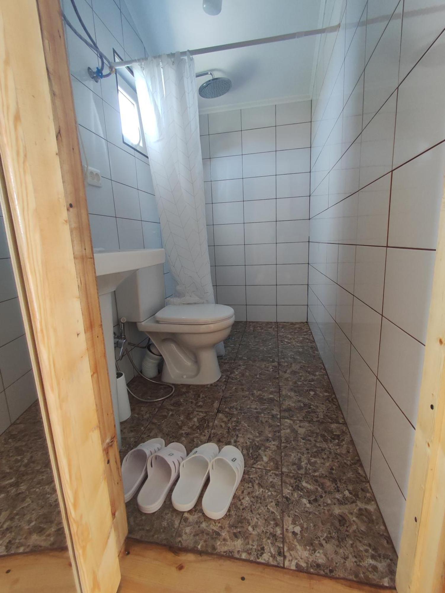 Eco Village Lodge Dzhetyoguz Ngoại thất bức ảnh